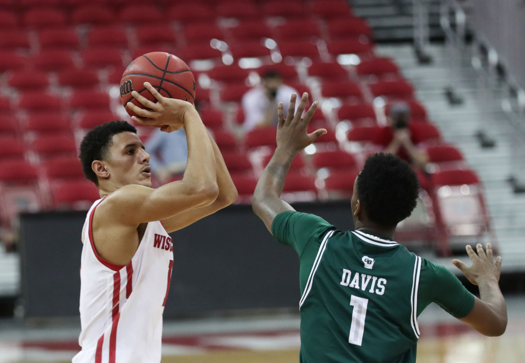 Badgers 82, Phoenix 42